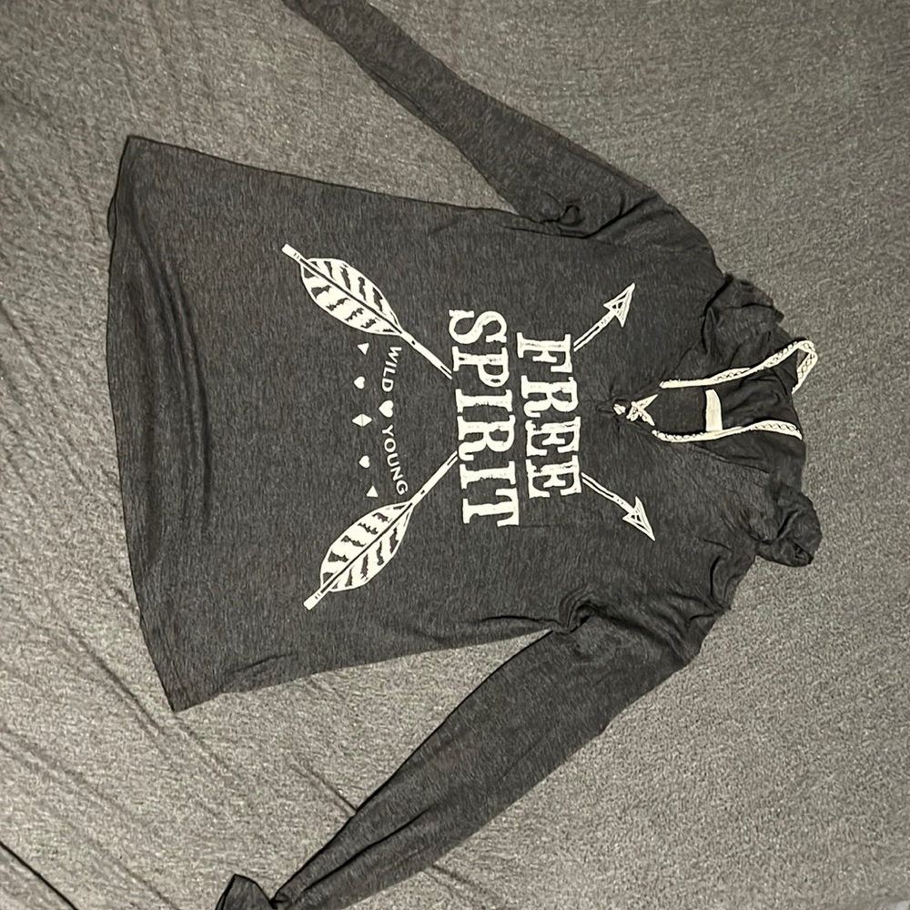 Free Kisses Thin Sweatshirt